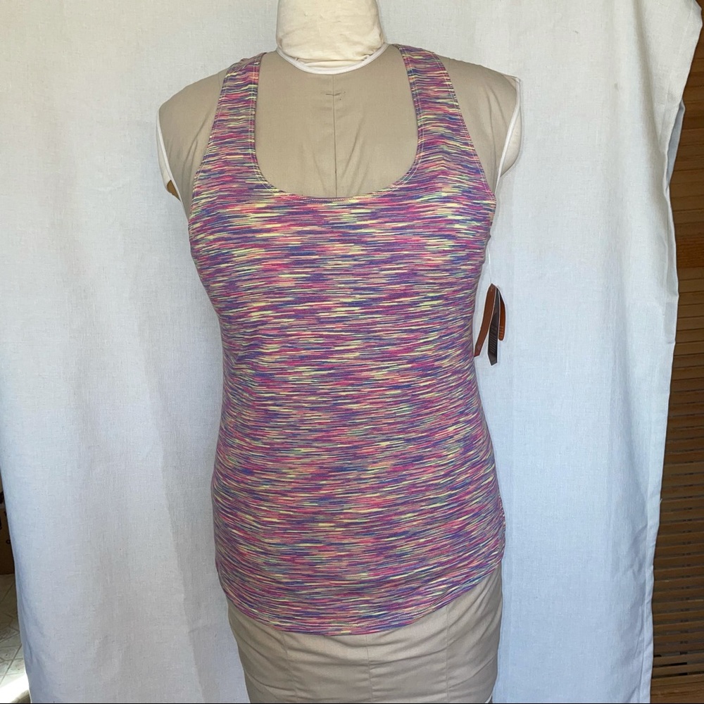 Avia Tank Top